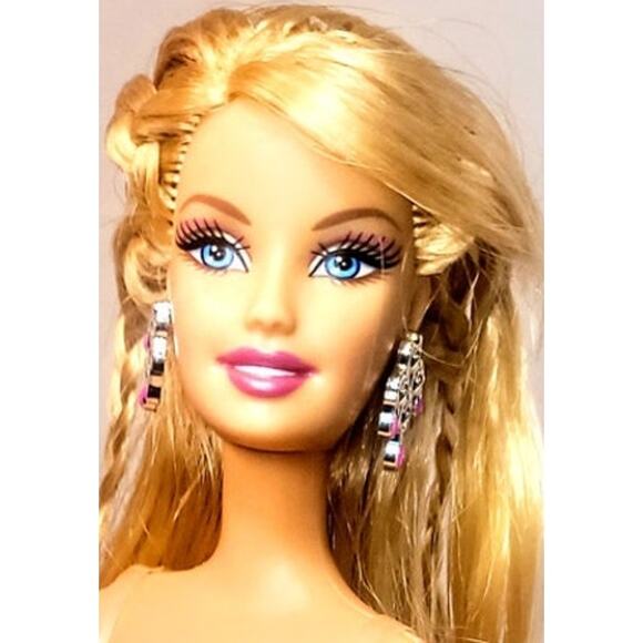 H2O Design Studio Barbie ReDressed With Rock & Roll Silver Rose Tattoo Legs - Picture 5 of 13